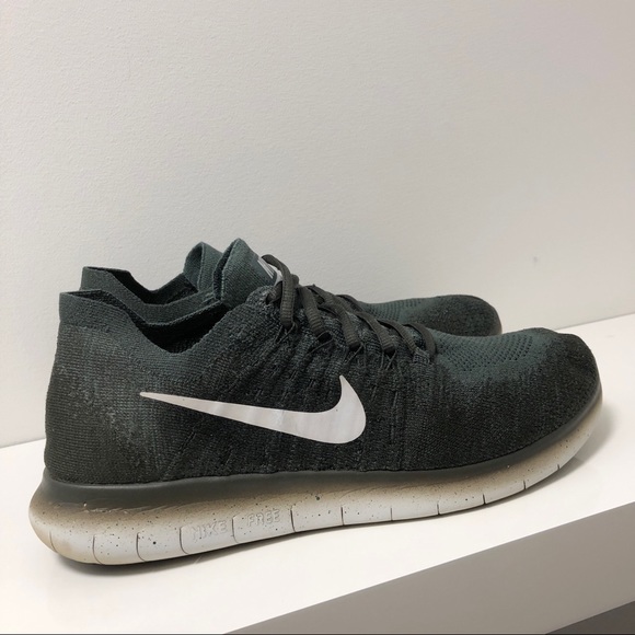 NIKE FLYKNIT FREE RN SNEAKERS - Picture 11 of 12